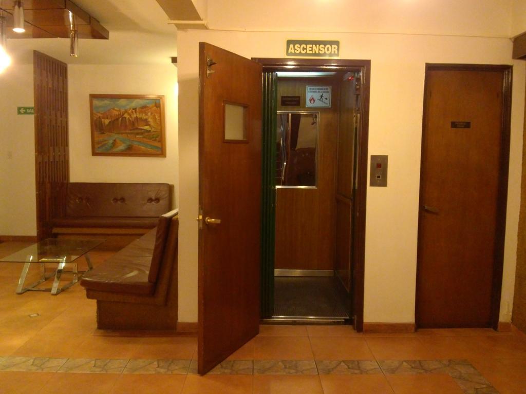 Sumay Hotel San Salvador de Jujuy Buitenkant foto